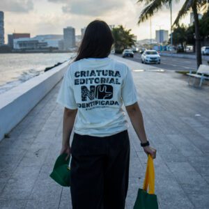 Playera criatura salvaje: imagen 2