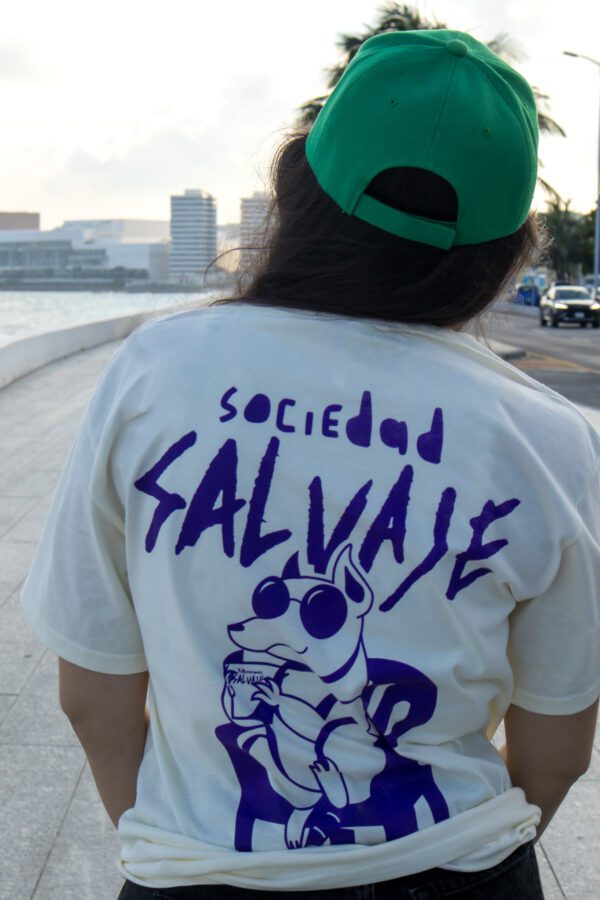 Playera tlacuache salvaje